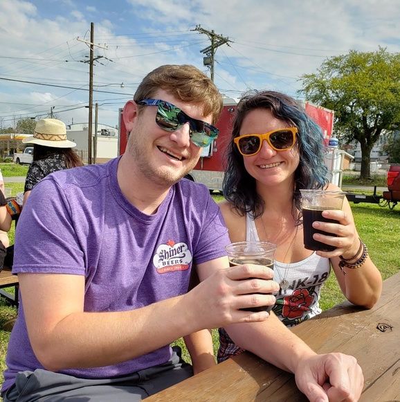 Meet your Posher, Kate - Picture 2 of 4